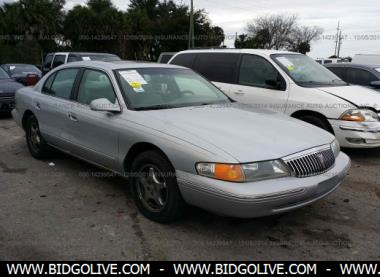 1997-lincoln-continental-sedan